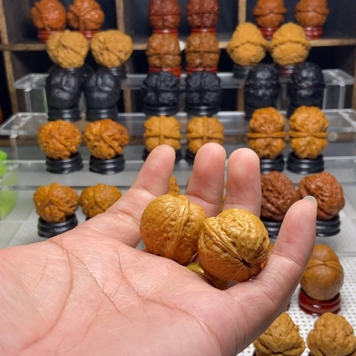 叁***叁桃核吊坠8粗筋小铁锤
