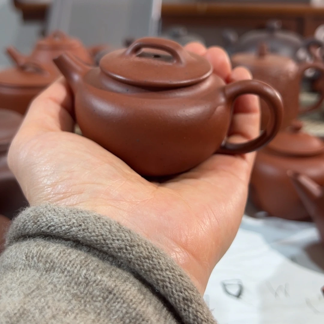 明瓦紫砂壶瑕疵价老红米