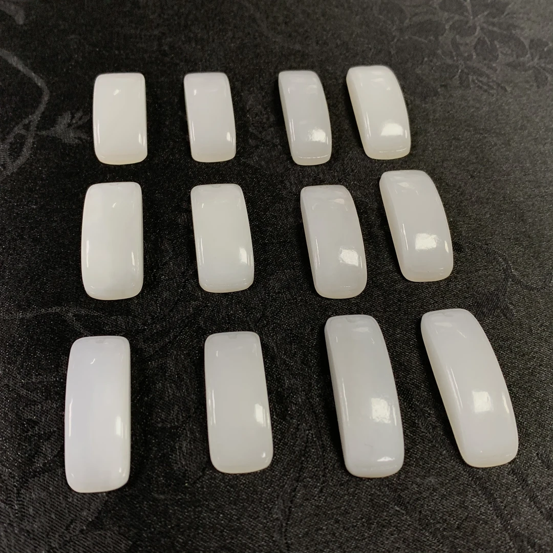 「戴琴珠宝」DQ4712-和田玉无事牌吊坠（多样性发其一）