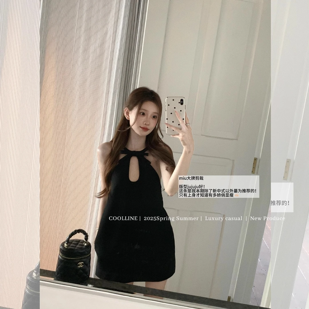 COOLLINE林子熙 miu的小黑裙 高级感裁剪简约气质挂脖连衣裙2011