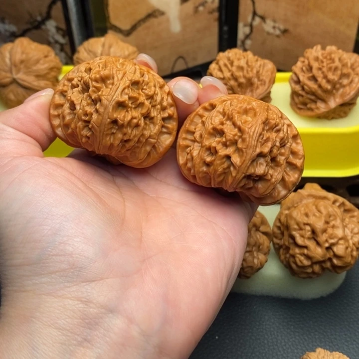 文玩核桃把件193白狮子46