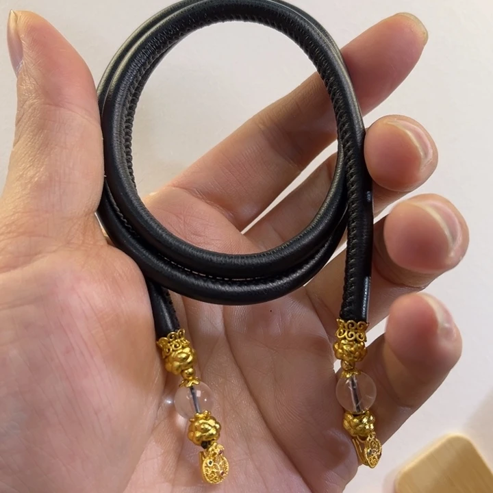 翡翠吊坠(赠链)未镶嵌咕****锅代编织