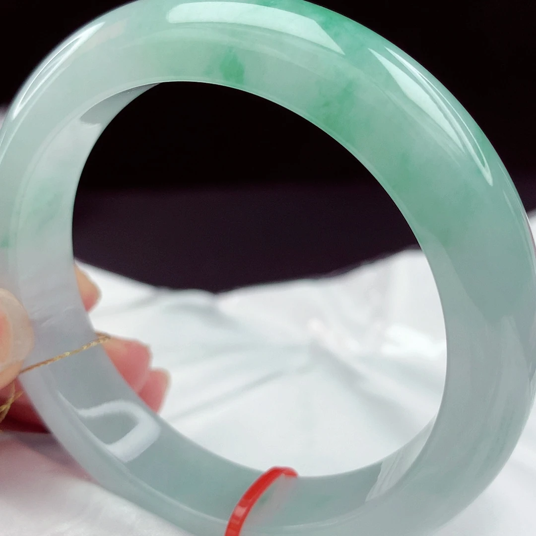 翡翠未镶嵌手镯57圈698宽版