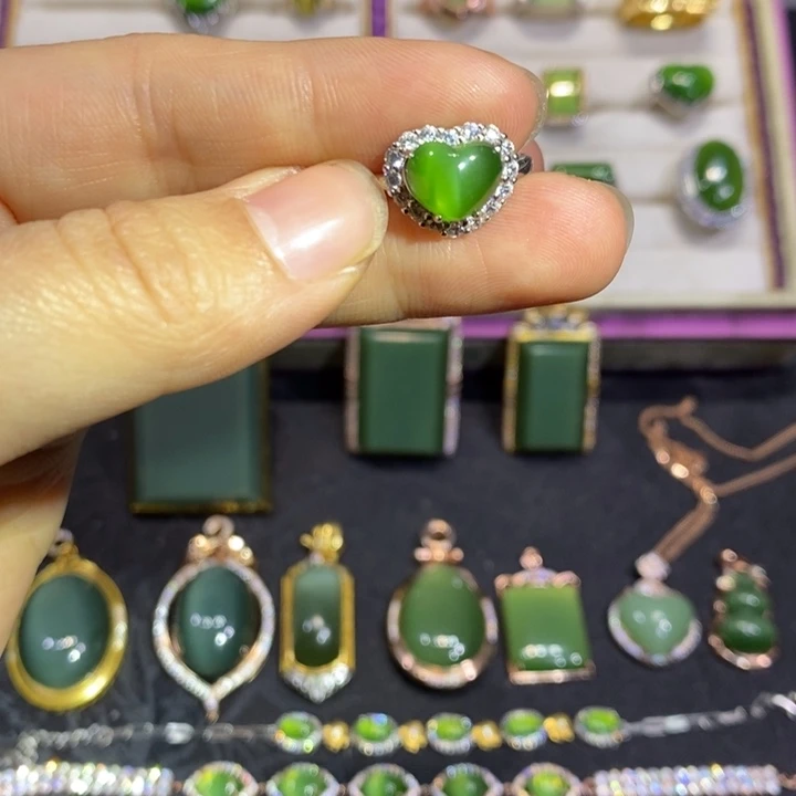 和田玉（碧玉）银S925镶嵌颈饰