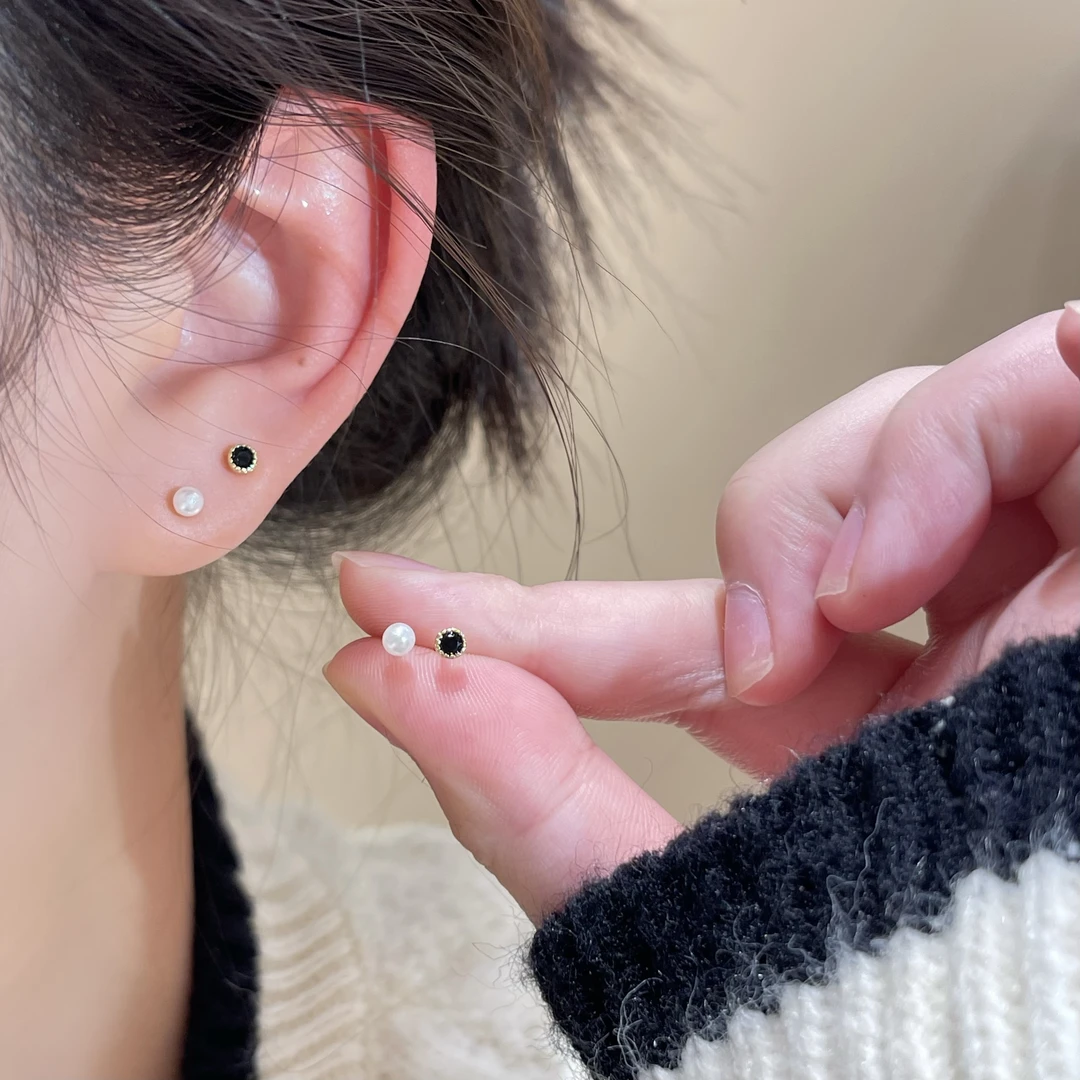 W767黑色圆形珠珠组合四件套轻奢高级优雅简约小众