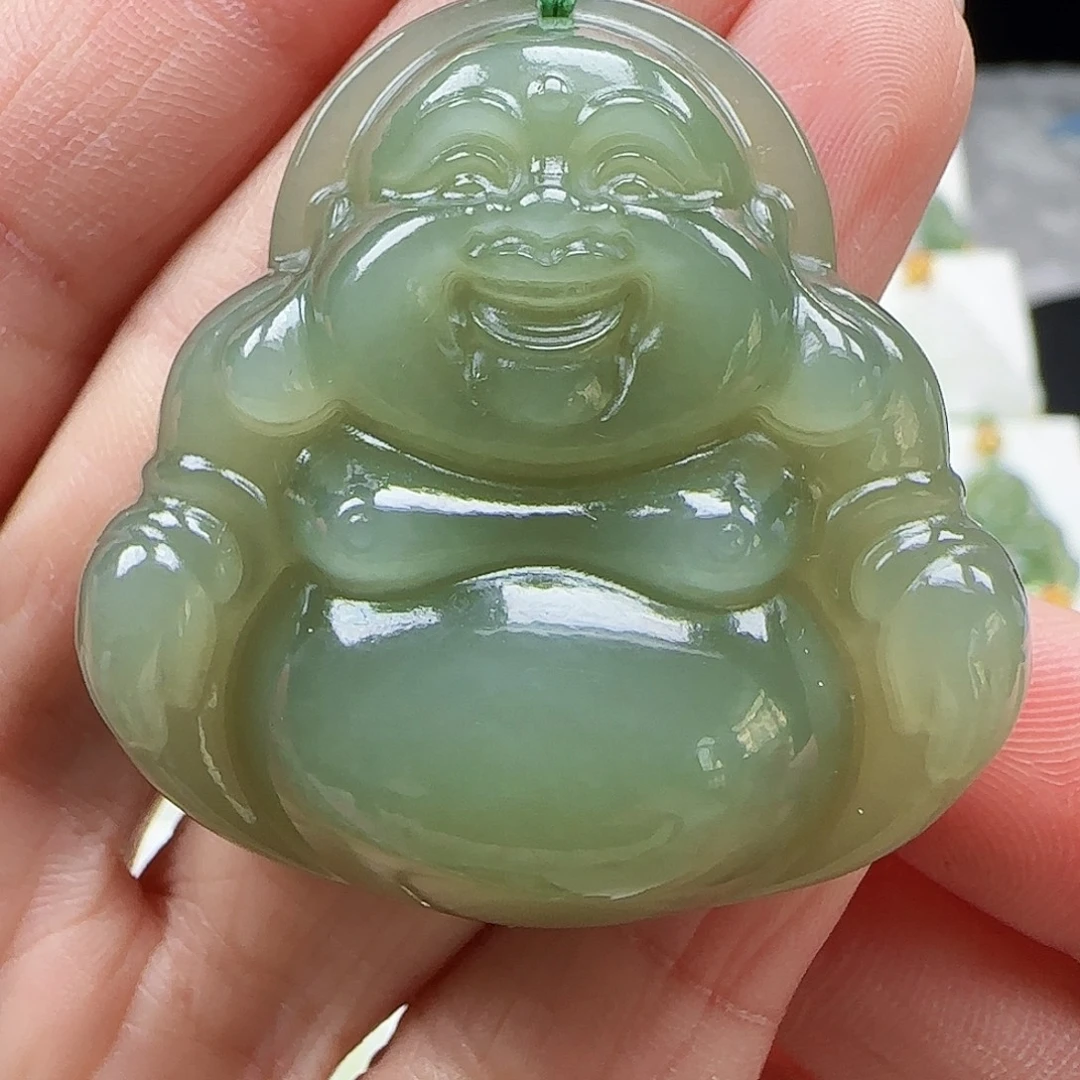 和田玉未镶嵌吊坠(赠链)