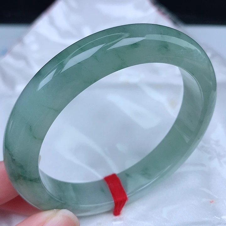 未镶嵌手镯翡翠天然