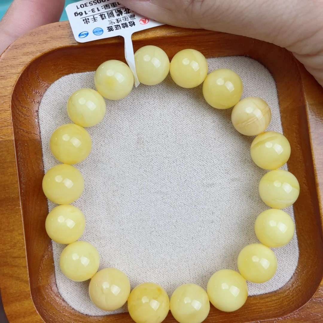 蜜蜡裸石未镶嵌S****n蜜蜡64