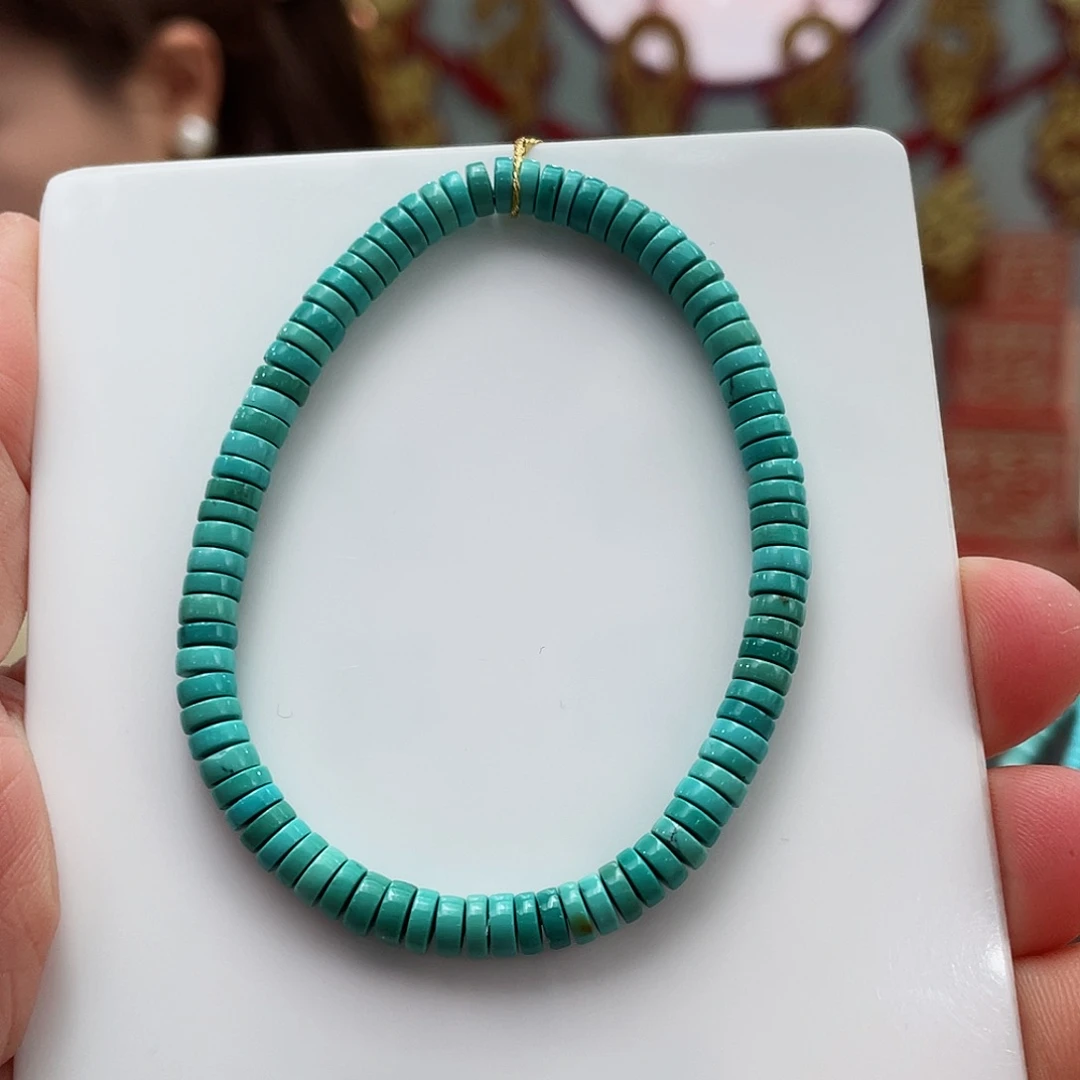 绿松石颈饰未镶嵌