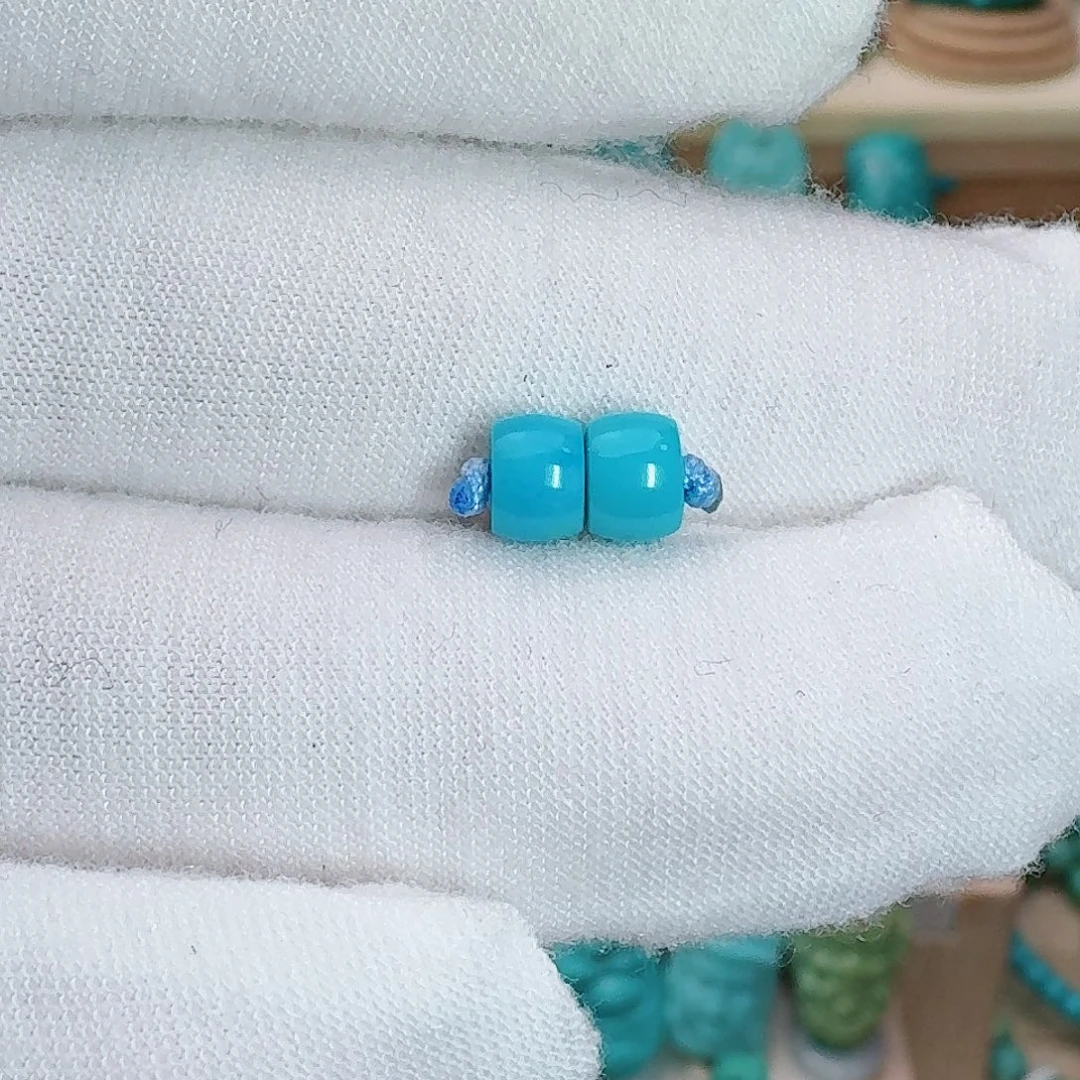 绿松石未镶嵌珠宝奇石暴暴蓝直切隔片