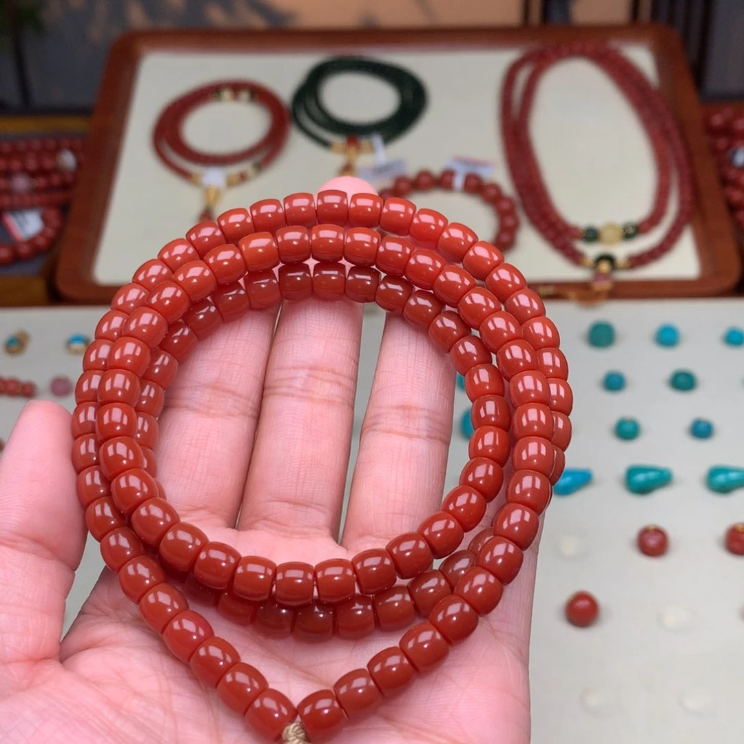 南红玛瑙颈饰未镶嵌