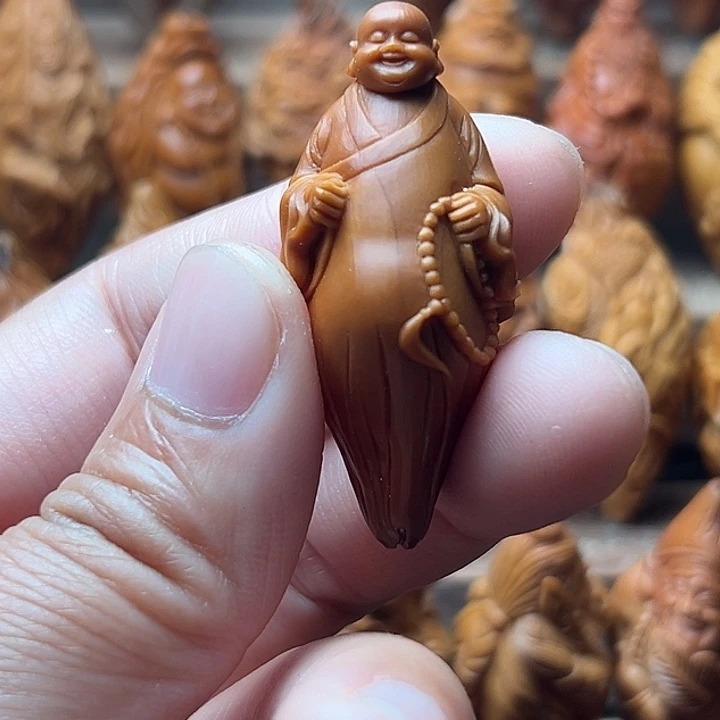 人***渡橄榄核吊坠橄榄核