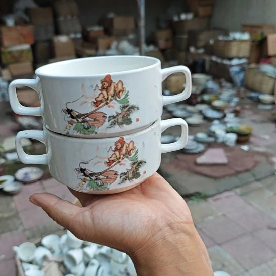 库存微瑕三打白骨精双耳杯两个