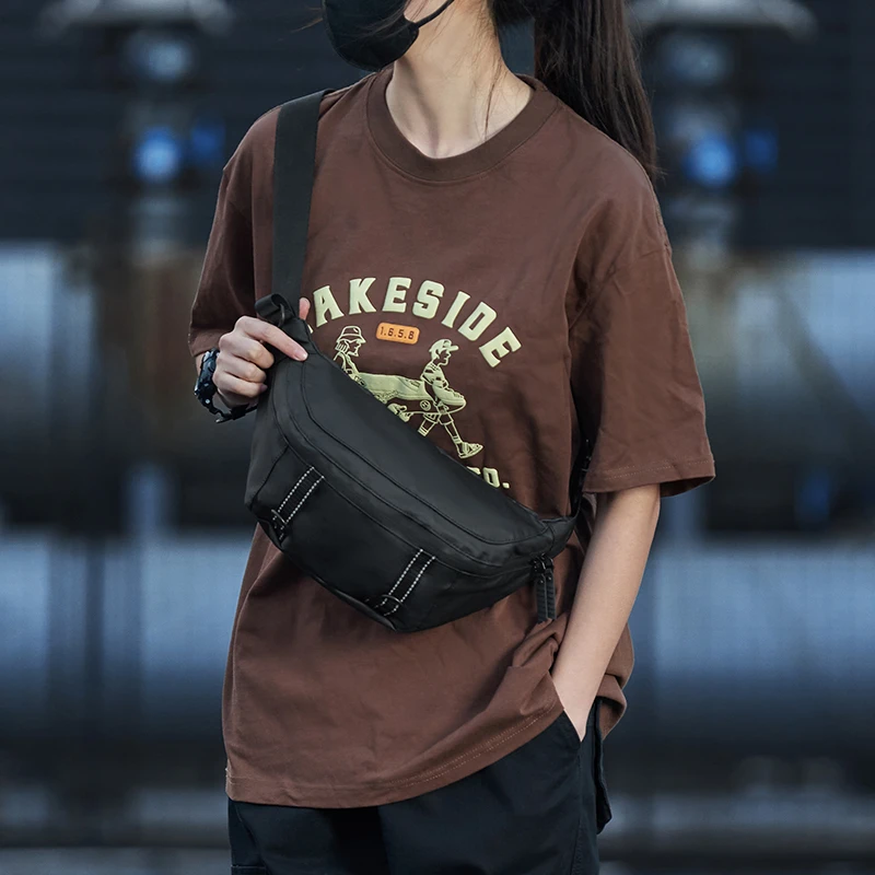 斜挎包女款高级感胸包小号手机包机能骑行单肩包高端便携通勤腰包