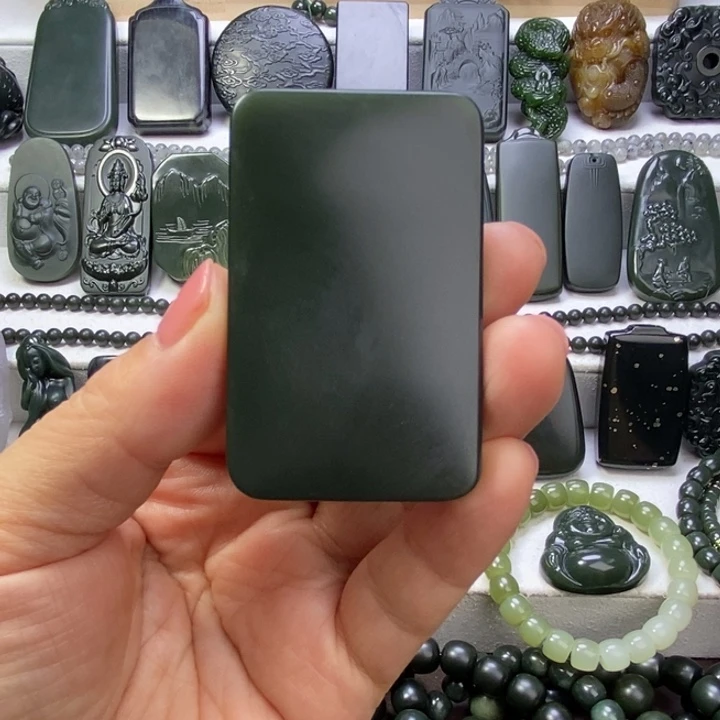 和田玉未镶嵌挂件