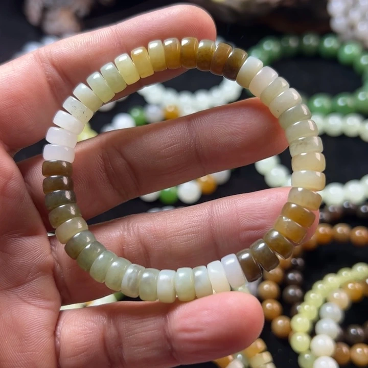 和田玉（糖玉）未镶嵌手链