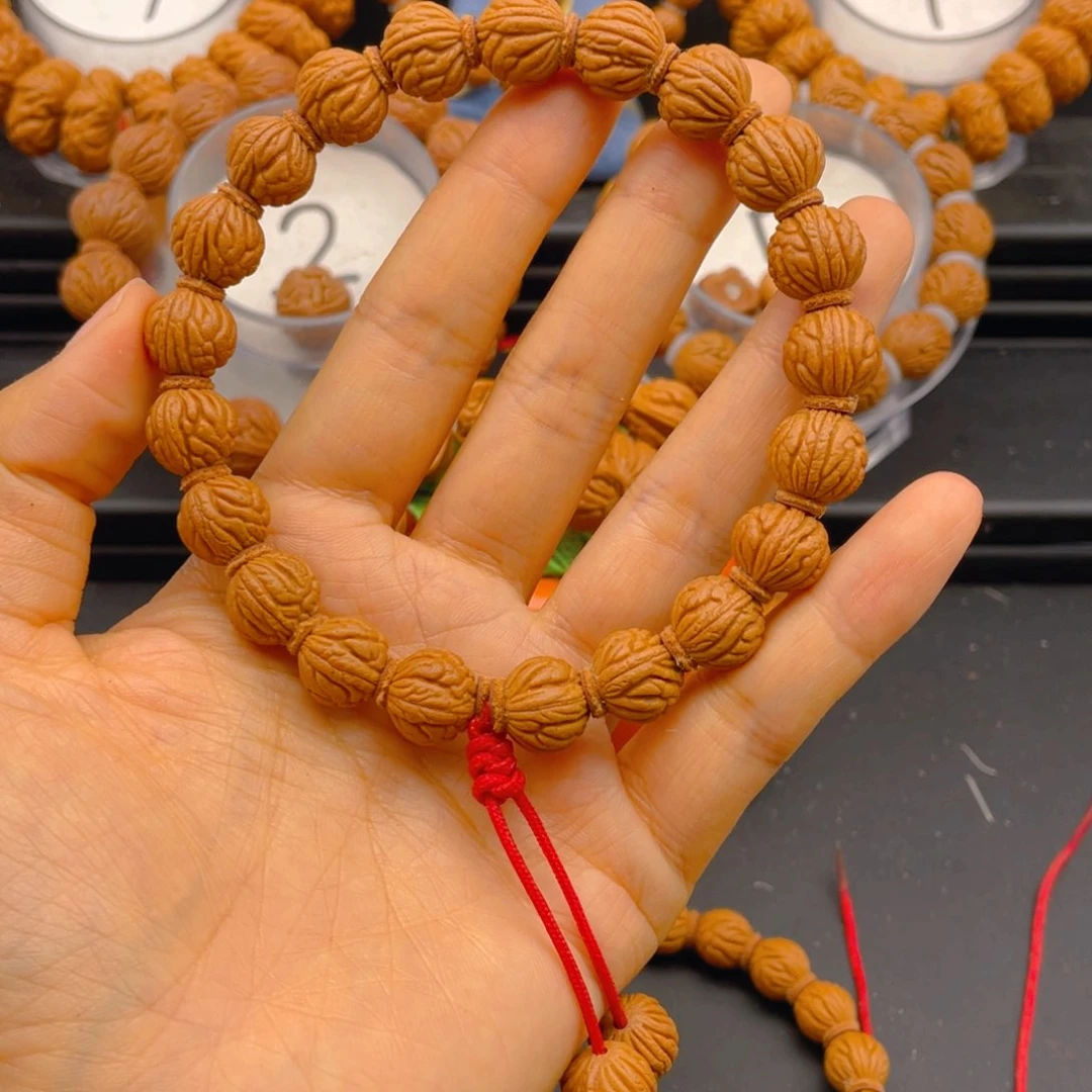 桃核手串白****丶见健健康康平平安安9