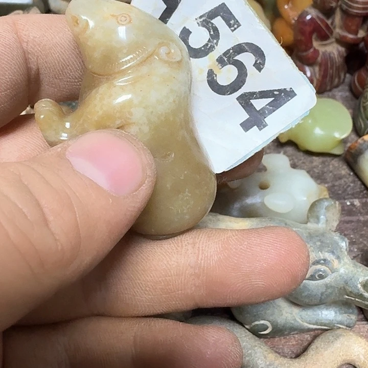 和田玉颈饰未镶嵌天**美