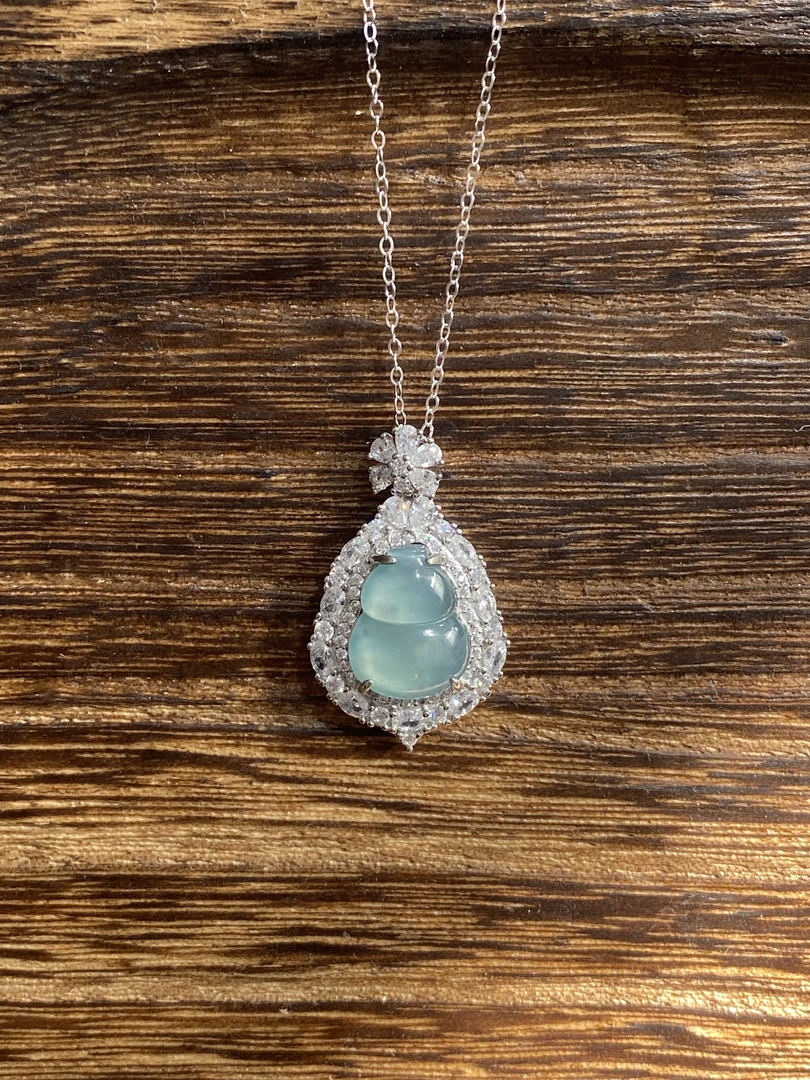 【天然A货翡翠豪镶银葫芦吊坠 松柏珠宝】 多样性发货一个送银链