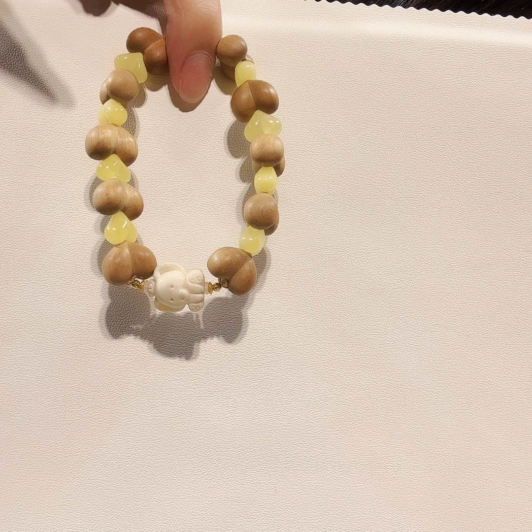 小***ღ手链琥珀未镶嵌爱心