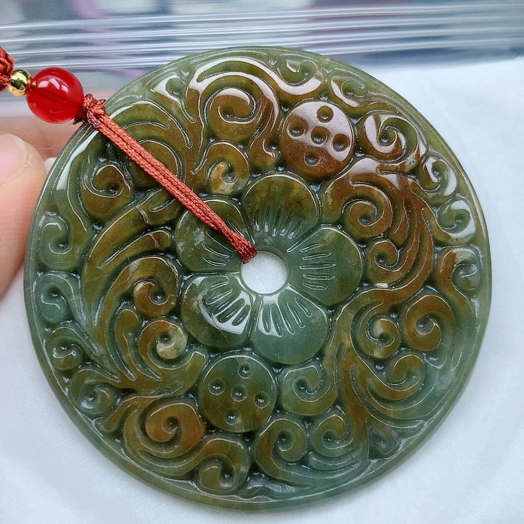 翡翠颈饰未镶嵌吊坠