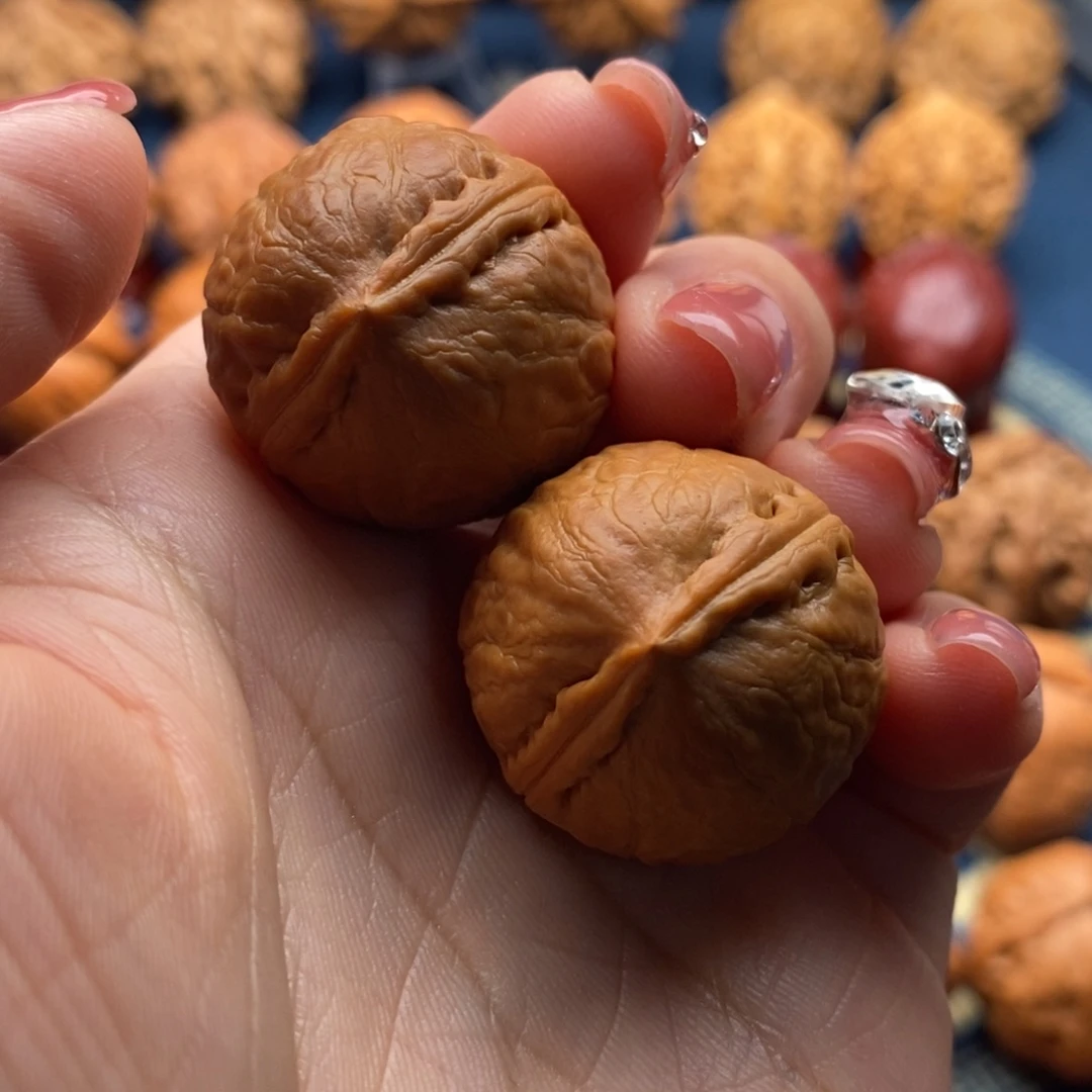 文玩核桃把件精品小手捻