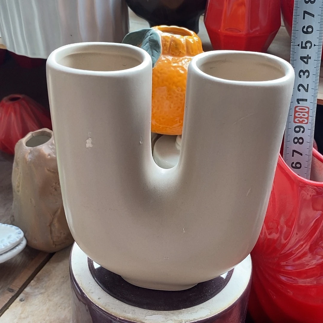 杯子陶盆有孔 瑕疵介意勿拍