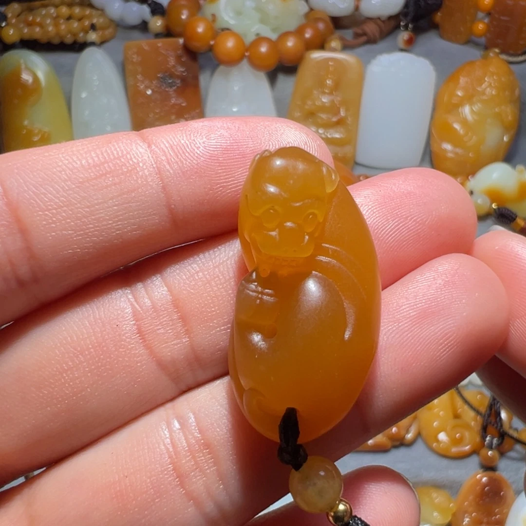 和田玉未镶嵌吊坠(不含链)