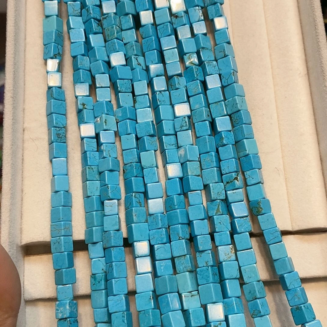 散珠玛瑙/玉髓6✖️6mm蓝松方糖一条