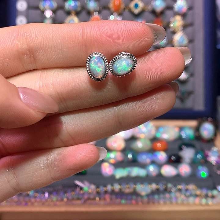 银S925镶嵌欧泊耳钉款式豆*