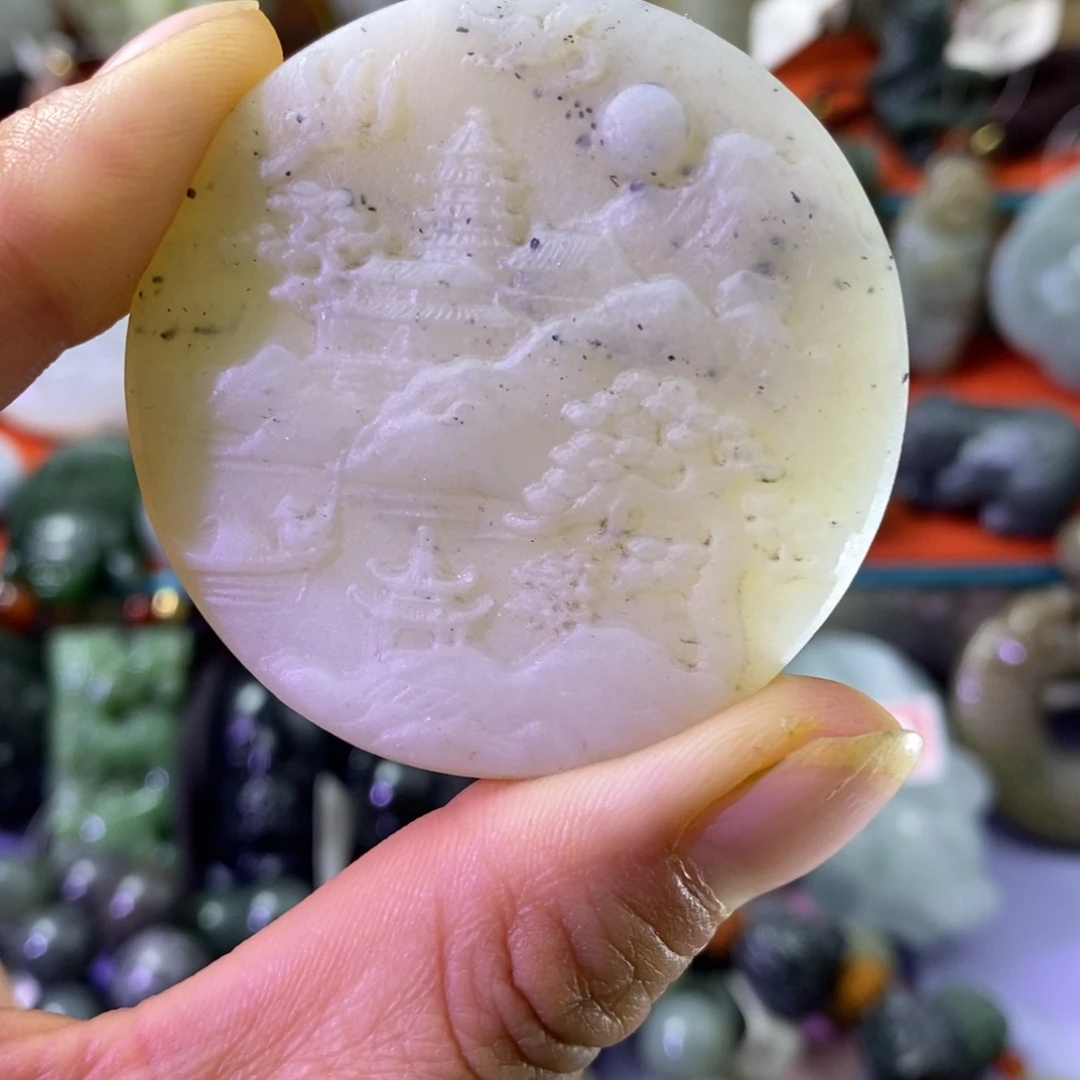 和田玉未镶嵌颈饰