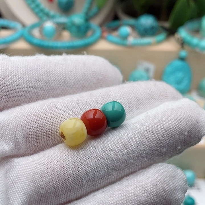 绿松石配饰未镶嵌