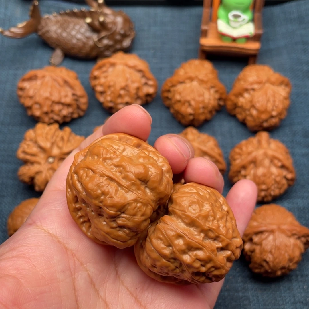 泡***王把件文玩核桃39肌肉蛙全品