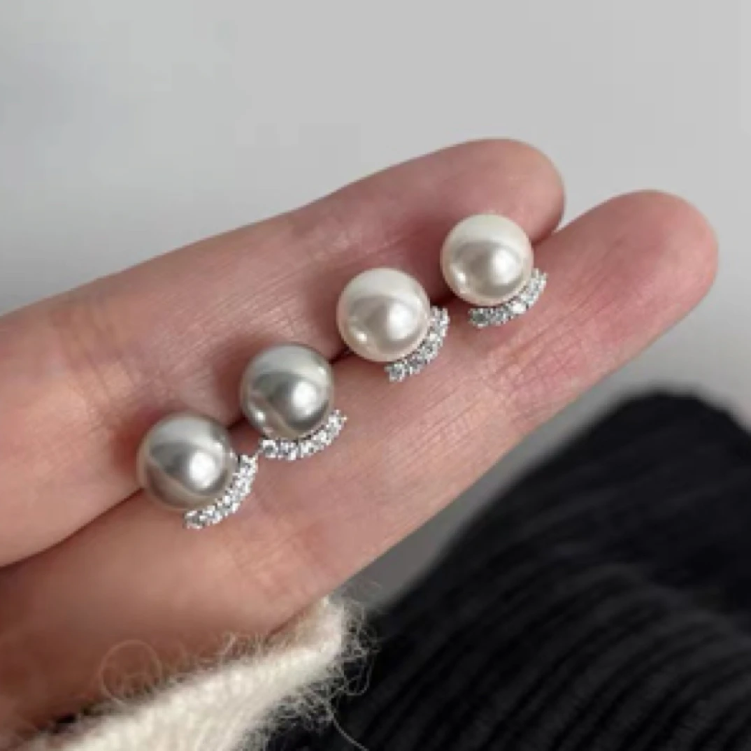 铜合金耳饰 S83法式复古施家微镶锆石灰珍珠耳钉百搭简约小众耳饰