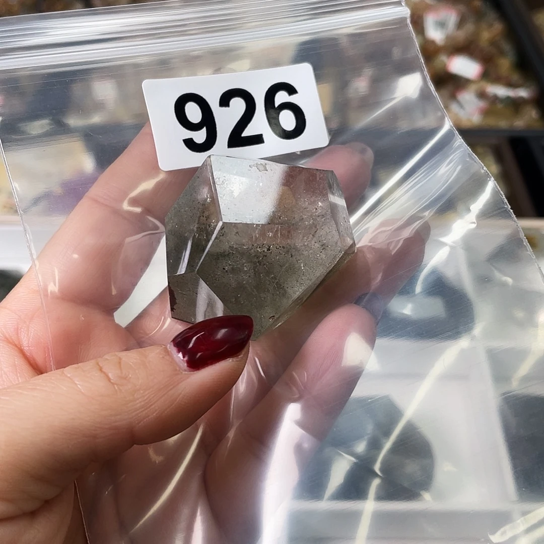 摆件水晶未镶嵌摆件926。