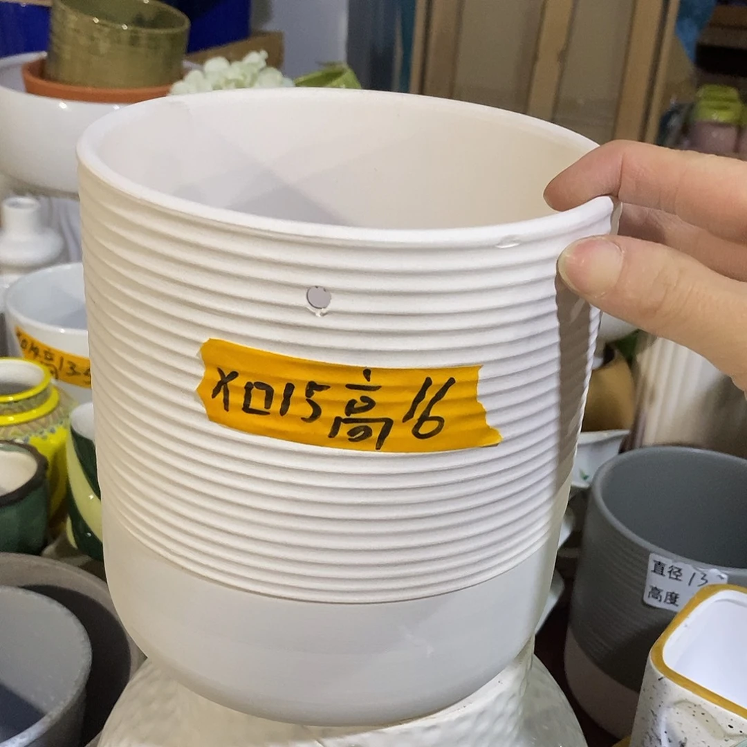 陶杯子陶盆有孔 瑕疵介意勿拍
