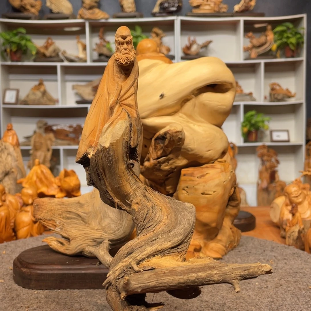 蛄***着柏木（崖柏）523666665555