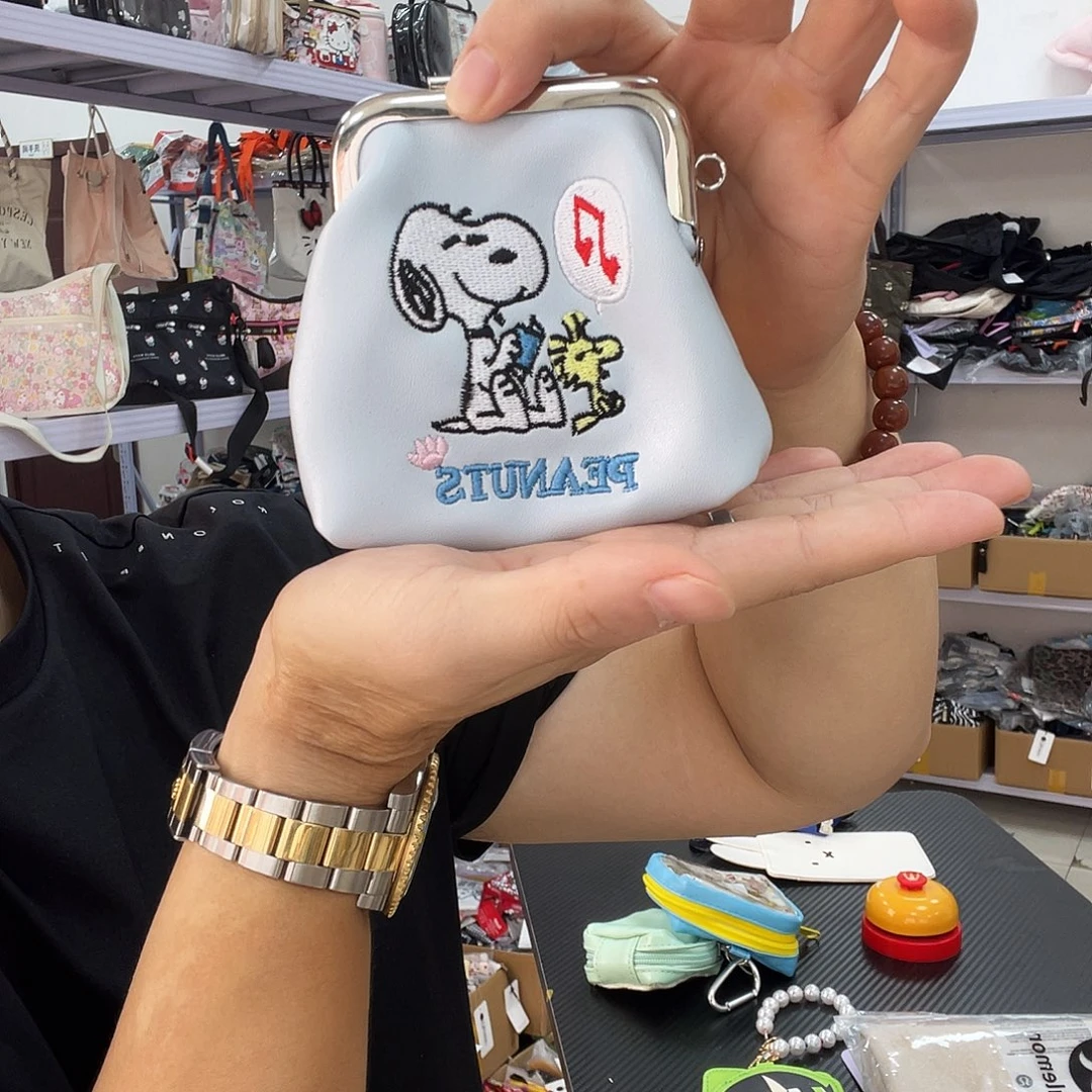 PU化妆包等产品和产品