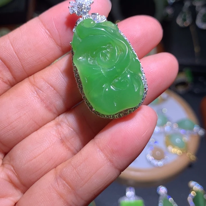 和田玉（碧玉）银S925镶嵌颈饰