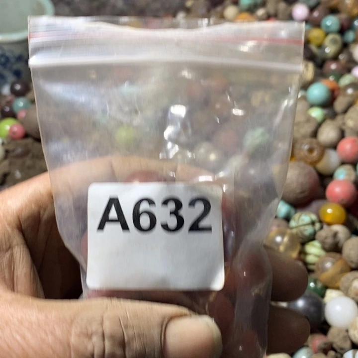 真***.和田玉（糖玉）未镶嵌手链