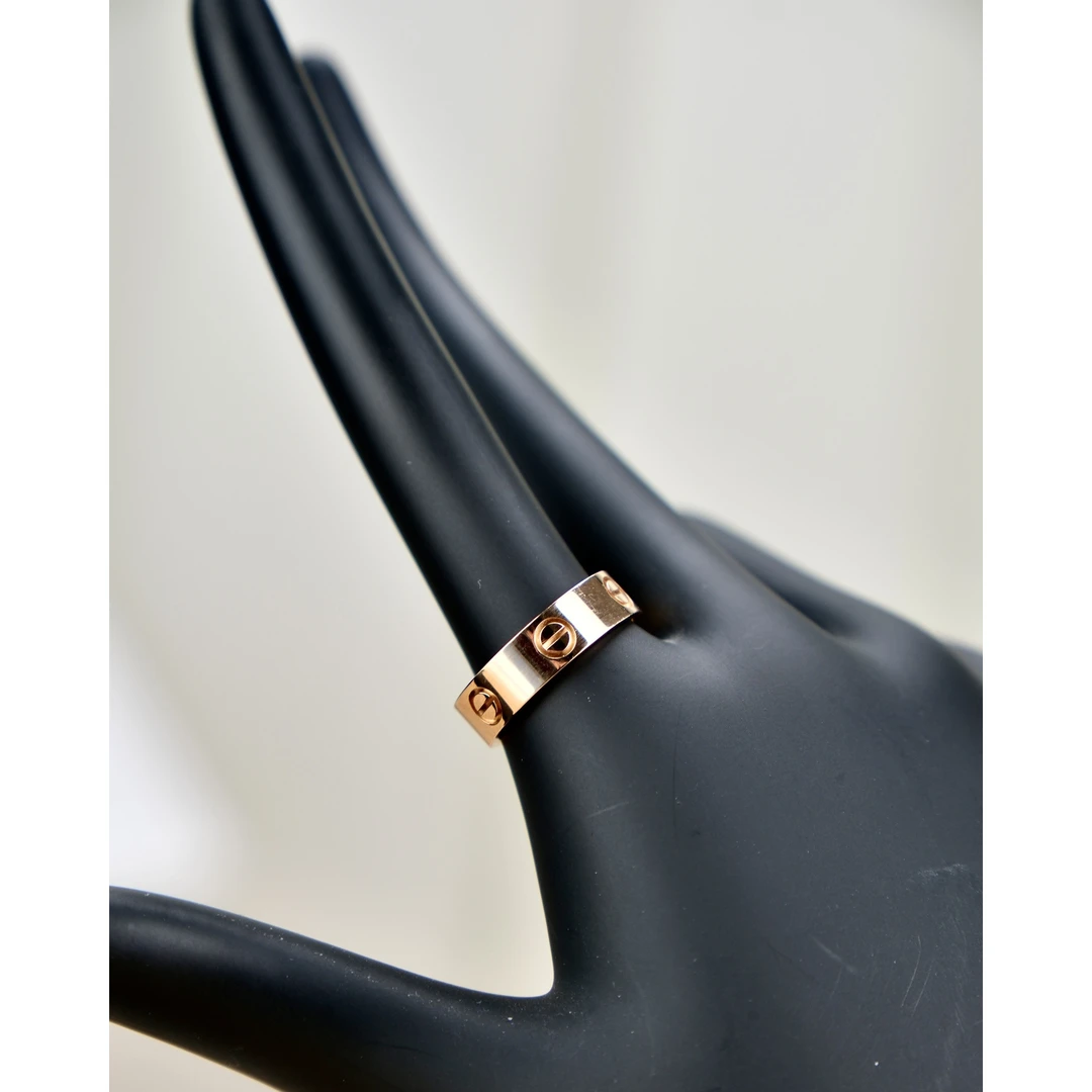 99新 Cartier/卡地亚 嘉壹(N1618) LOVE宽版字母刻印 18K玫瑰金