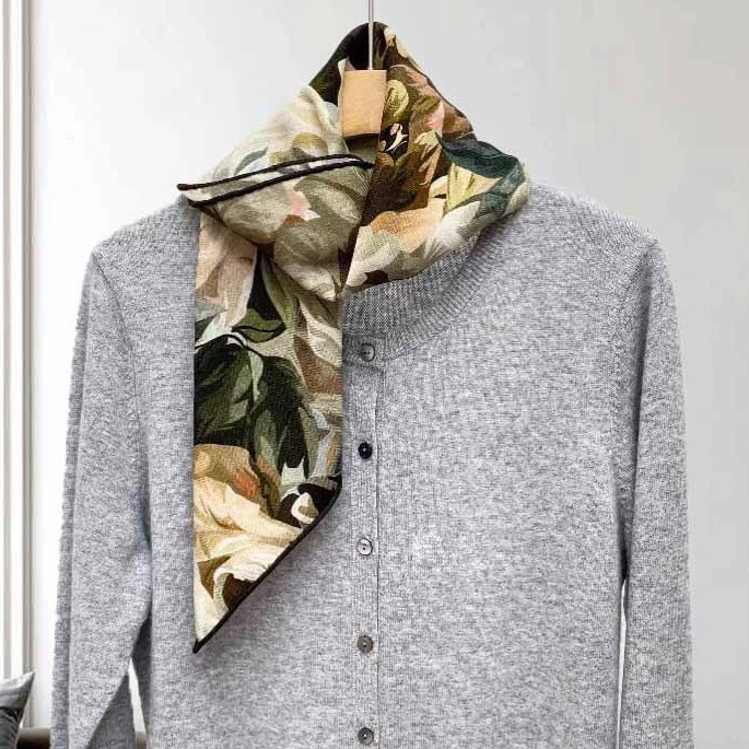 【玫瑰的故事】神秘浪漫双面异色真丝羊毛丝巾百搭70丝毛中方巾女