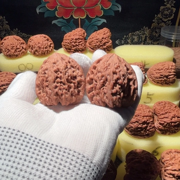 自***人吊坠文玩核桃涿鹿腰刀