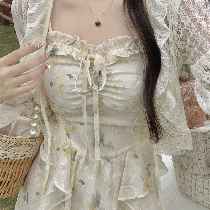 大码初恋清纯奶甜碎花吊带连衣裙女夏季显瘦裙子防晒开衫两件套装