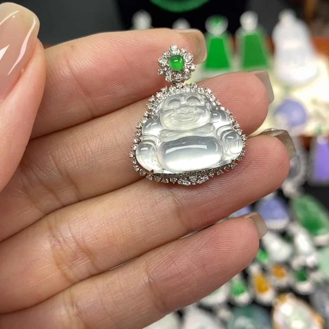 翡翠18K金镶嵌颈饰A货翡翠