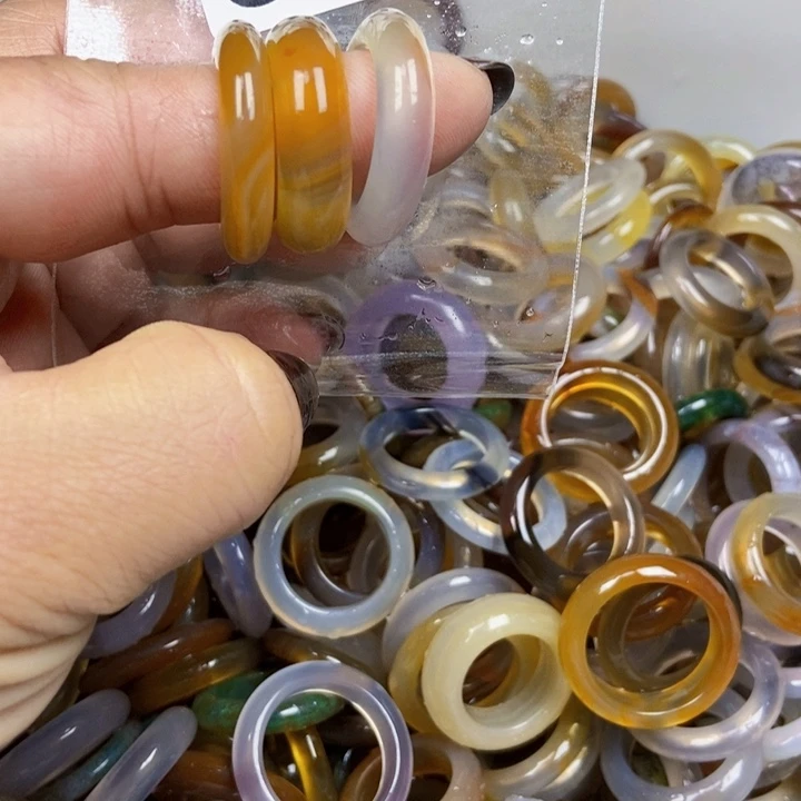 未镶嵌戒指玛瑙/玉髓不退不换