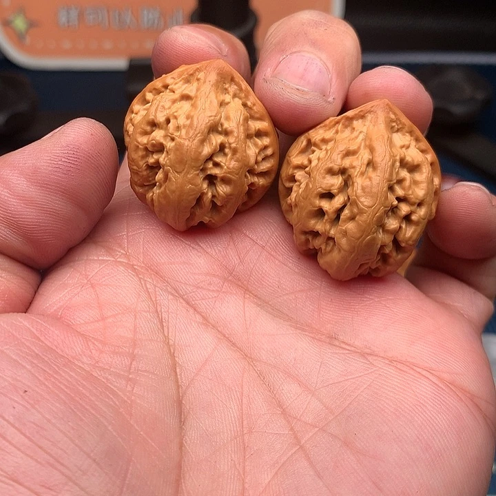 桃核把件怀*野生小手捻