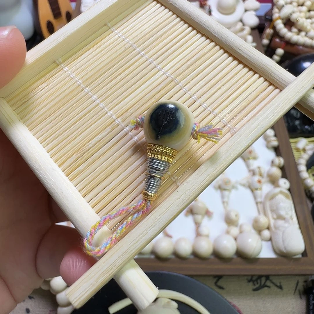 木EXO天然猛犸牙12蓝眼睛三通