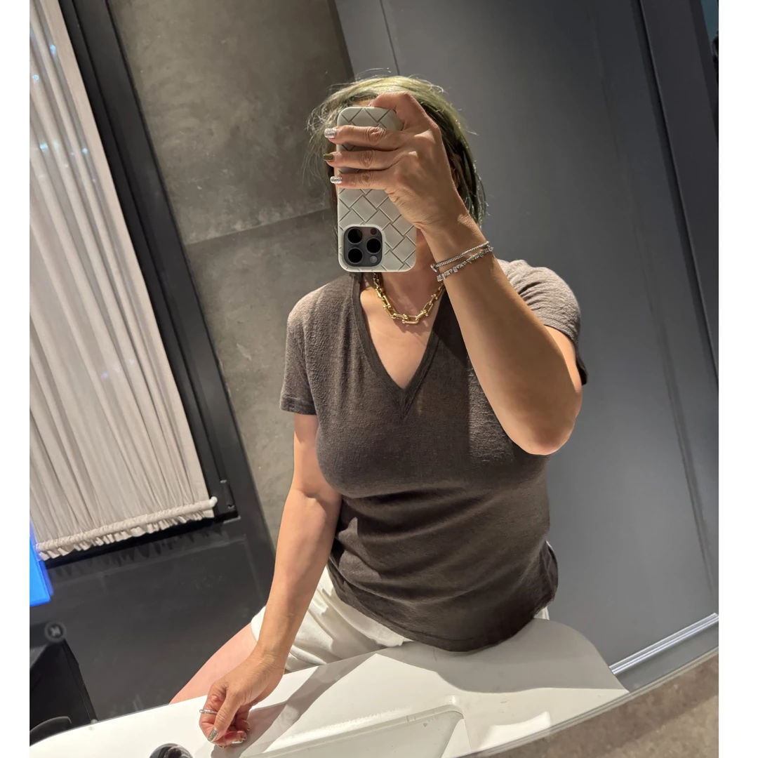 COCOLINDA  | 100%羊毛木棕色V领短袖针织衫T5138