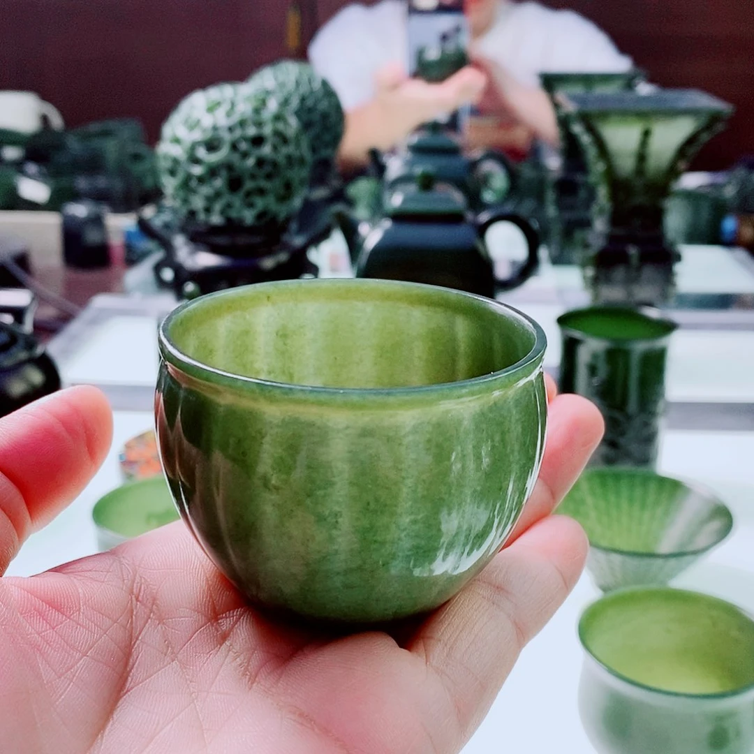 未镶嵌和田玉（青玉）摆件伤**妖微瑕